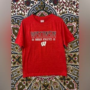 Wisconsin Badgers Athletic Tee Youth sz M